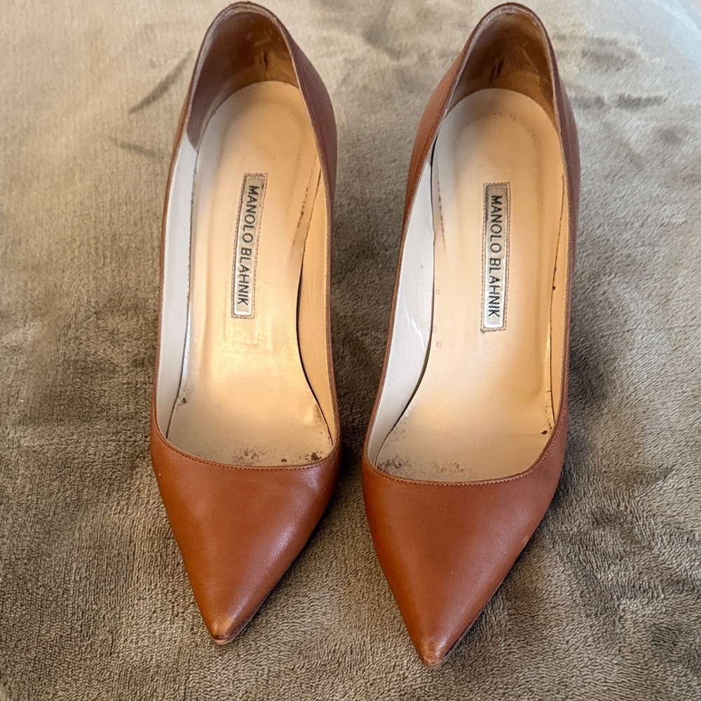 Manolo Blahnik Tan Leather Heels